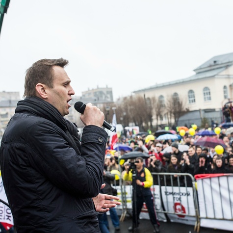 Навальный на митинге в Челябинске