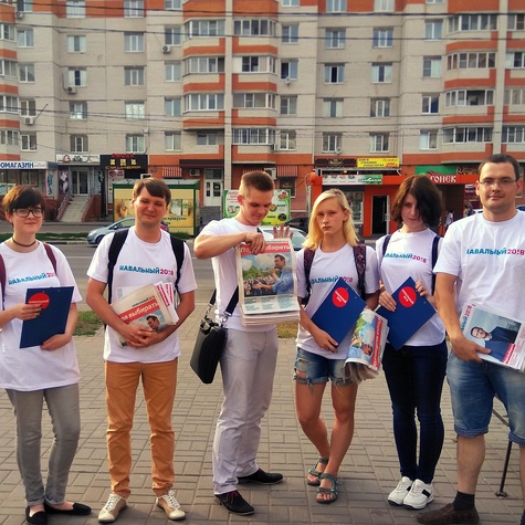 Для поквартирного обхода нужно основательно подготовиться